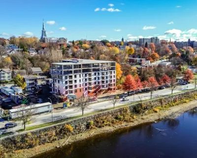 3 Bedroom 1550 ft Apartment For Rent in Sherbrooke, QC