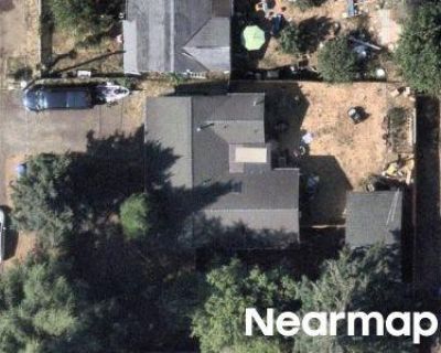 2 Bed 2.0 Bath Bankruptcy Property in Portland, OR 97216 - SE 119th Ave
