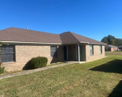 2 Bedroom 1BA 871 ft Apartment For Rent in Conway, AR