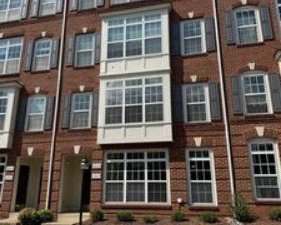 2 Bedroom 3BA 1704 ft Townhouse For Sale in Ashburn, VA