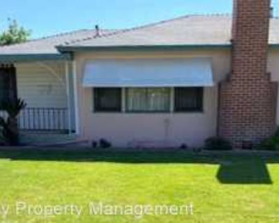 620 N Beatrice Dr, Tulare, CA 93274 3 Bedroom House