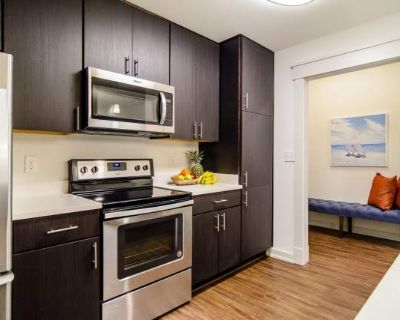 2 Bedroom 2BA 1152 ft Apartment For Rent in Kill Devil Hills, NC