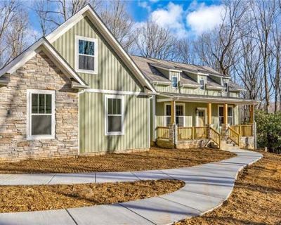 3 Bedroom 3BA 2484 ft Single Family Home For Sale in WEST JEFFERSON, NC