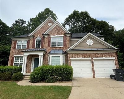 5 Bedroom 2BA 2826 ft Apartment For Rent in Suwanee, GA