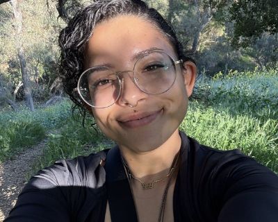 Female 26 year old Female seeks a large room