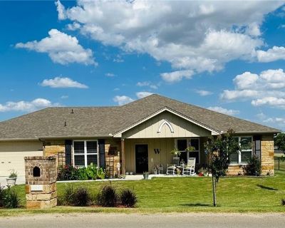 3 Bedroom 2BA 1620 ft Single Family House For Sale in Gatesville, TX