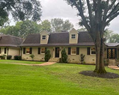 2 Bedroom 2BA 2500 ft House For Rent in Germantown, TN