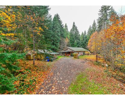 3 Bedroom 3BA 3395 ft Single Family House For Sale in Springfield, OR