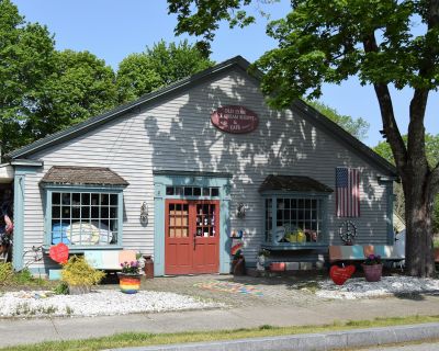 2548 ft Commercial Property For Sale in Old Lyme, CT