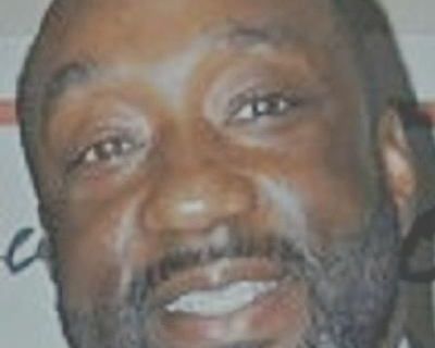 $650 /month. Age: 65 * Smoker?: No * Any pets?: No * Occupation: Professional * Interests: reading, travelling, sports, food, swimming, walking, politics, technology, spirituality, dining out * Gender: Male. Smoking room acceptable. Pets are fine. Males preferred. Age preference: 18 - 99. Looking in: Austell , Kennesaw , Mableton , Marietta , Powder Springs , Smyrna. I'm just looking to rent a ...