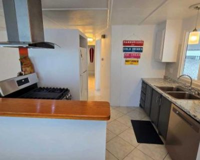 2 Bedroom 2BA 800 ft Mobile Home For Rent in La Verne, CA