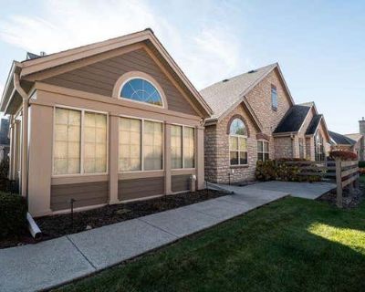 2 Bedroom 3BA 2961 ft Condominium For Sale in BROOKFIELD, WI