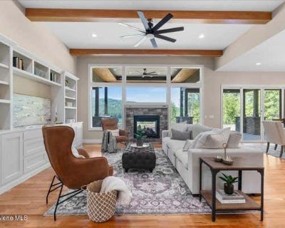 3 Bedroom 3BA 2800 ft Single Family Home For Sale in PRIEST RIVER, ID