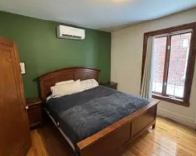 312 sqft Room for Rent in Montreal, QC