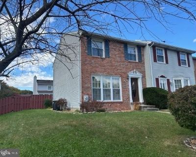 9022 Deviation Rd. Nicely updated 3 Bedroom, 3 Bath End Unit Townhome in a convenient and desirable location! Features gleaming hardwood floors, recessed lighting, crown molding, and skylights. The bright, open kitchen offers granite countertops, some new appliances, and opens to a deck overlooking the spacious privacy-fenced yard with patio, firepit, and storage shed. The primary bedroom inclu...