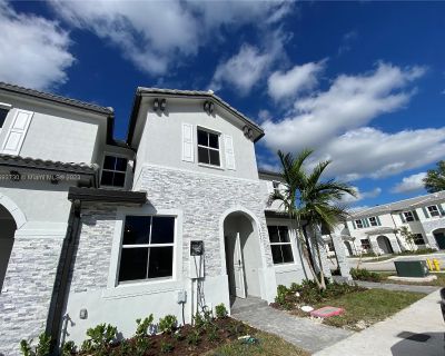 3 Bedroom 3BA 1545 ft² Townhouse For Rent in Miami, FL
