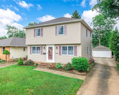 4 Bedroom 1BA 1537 ft Single Family House For Sale in Fairview Park, OH