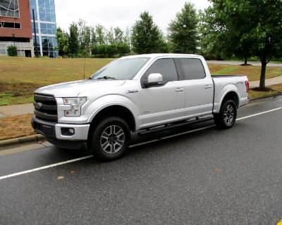 2015 Ford F-150 4WD SuperCrew 145" Lariat