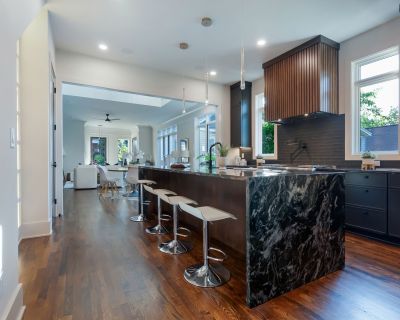 4 Bedroom 3BA 3918 ft Condo For Sale in Nashville, TN