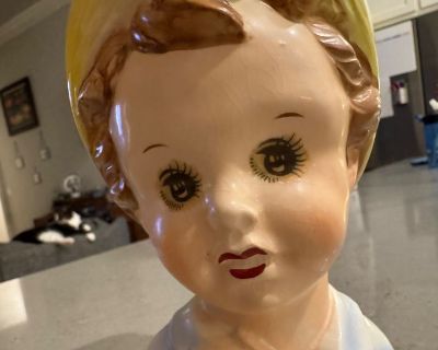 Vintage Norleans doll head vase