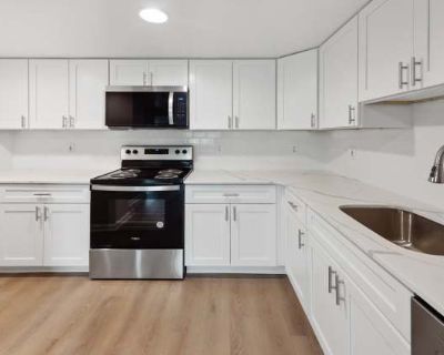 1 Bedroom 1BA 689 ft Furnished Pet-Friendly Apartment For Rent in Cherry Hill Mall, NJ