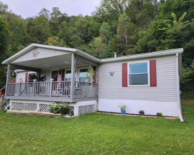 2 Bedroom 2BA 1200 ft Single Family Home For Sale in VIROQUA, WI