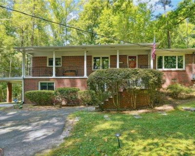 3 Bedroom 2BA 2916 ft Single Family House For Sale in Atlanta, GA