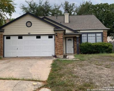 3 Bedroom 2BA 1650 ft Apartment For Rent in Converse, TX