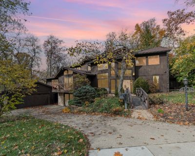 4 Bedroom 3BA 4123 ft Single Family House For Sale in Middletown, OH