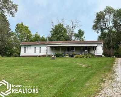 2 Bedroom 1BA 720 ft Single Family House For Sale in Ottumwa, IA