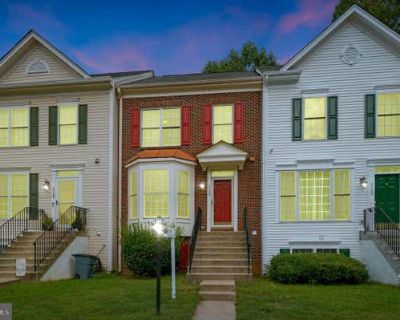 4 Bedroom 4BA 2062 ft Townhouse For Sale in WOODBRIDGE, VA