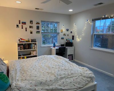 Unfurnished Room for Rent - Room in Shared Arlington House