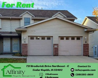 2 Bedroom 2BA 1264 ft Pet-Friendly Apartment For Rent in Cedar Rapids, IA
