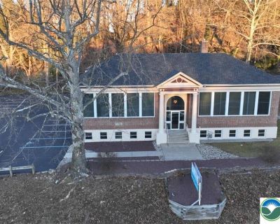 10633 ft Commercial Property For Rent in Easton, PA