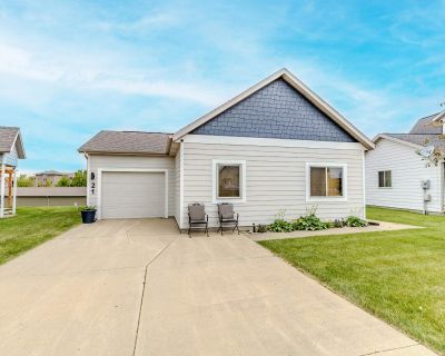 2 Bedroom 2BA 863 ft Single Family House For Sale in Arnolds Park, IA