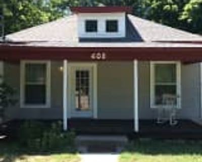 2 Bedroom 1BA Pet-Friendly House For Rent in Rogers, AR 608 N C St unit N/A