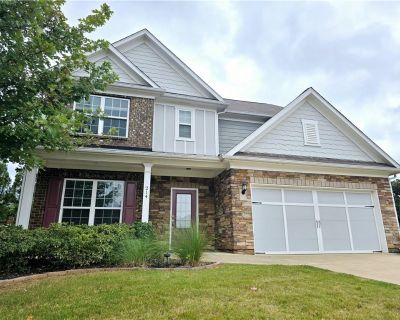 4 Bedroom 3BA 2762 ft Single Family House For Sale in Holly Springs, GA