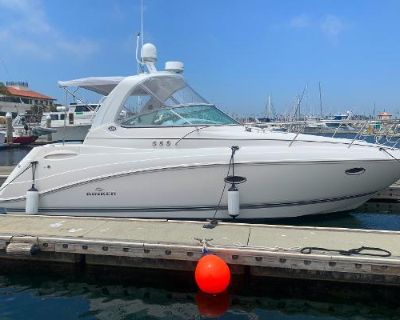Rinker 330 Express Cruiser