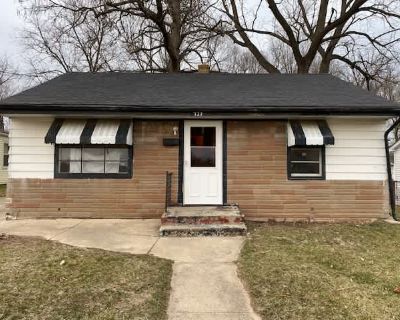 2 Bedroom 1BA 0 ft Apartment For Rent in Rockford, IL