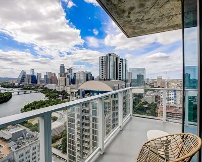 Avg / night: $391. Austin Rainey St. corner condo - lake views, private balcony, pool & gym | Located in Austin, TX | 4.87 Stars | 2 Bed, 2 Bath | Pet-friendly. Dog-friendly. Max 6 guests. Admire million-dollar vistas at this 27th-floor corner condo, highlighted by a private, lake-view balcony. The Live Music Capital of the World is at your doorstep, with downtown hot spots just an elevator rid...