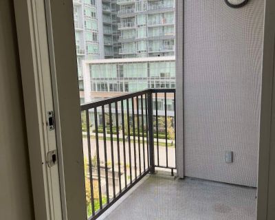 1 Bedroom 1BA 657 ft Pet-Friendly Condo Unit For Rent in Surrey, British Columbia