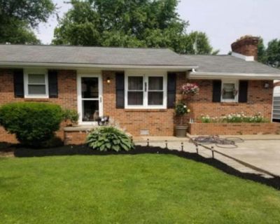 3 Bedroom 1BA 1404 ft Single Family Home For Sale in Fredonia, KY