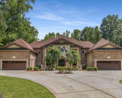 6 Bedroom 7BA 6834 ft Single Family Home For Sale in SMYRNA, GA