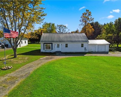3 Bedroom 2BA 1351 ft Single Family House For Sale in Ashtabula, OH