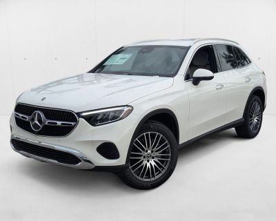 Wheels: 19" Multispoke Keyless Start Rear Spoiler First Aid Kit Black Fabric Headliner Glossy Brown Ash Wood Trim Macchiato Beige; Mb-Tex Upholstery Piano Black Lacquer Center Console Polar White This vehicle includes a Money-Back Guarantee* and passed our precise inspection process. Best of all the price you see is the price you pay. No haggling. No back and forth. No pressure. And this price ...