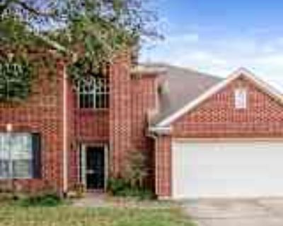 5 Bedroom 2BA 3579 ft² Pet-Friendly House For Rent in Houston, TX 9303 Floral Crest Dr