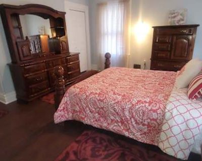 Available on: now. Furnished. Pet friendly. Internet included * Cat friendly * 40+ years welcome ERNEST will require background checks for this room Learn more. 2nd floor. If you are reading this, the room is still available. Single FEMALE furnished bedroom for rent in a non-smoking environment. No smoking environment. There is currently a cat on the premises. Street parking is available, but i...