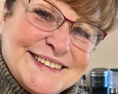 Robin Lyman, 65 years, Female. Looking in: Loves Park, Winnebago County, IL