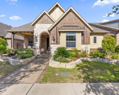 3 Bedroom 3BA 2305 ft Single Family Home For Sale in ARLINGTON, TX