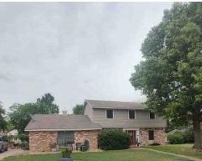 4 Bed 2 Bath Preforeclosure Property in Brenham, TX 77833 - Carriage Ln